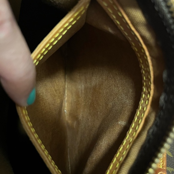 Authentic Louis Vuitton Speedy 30 - Picture 5 of 14